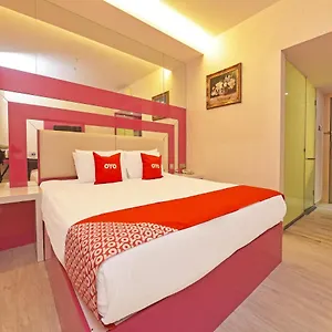 *** Hotel Capital O 90130 Sawadee Malaysia